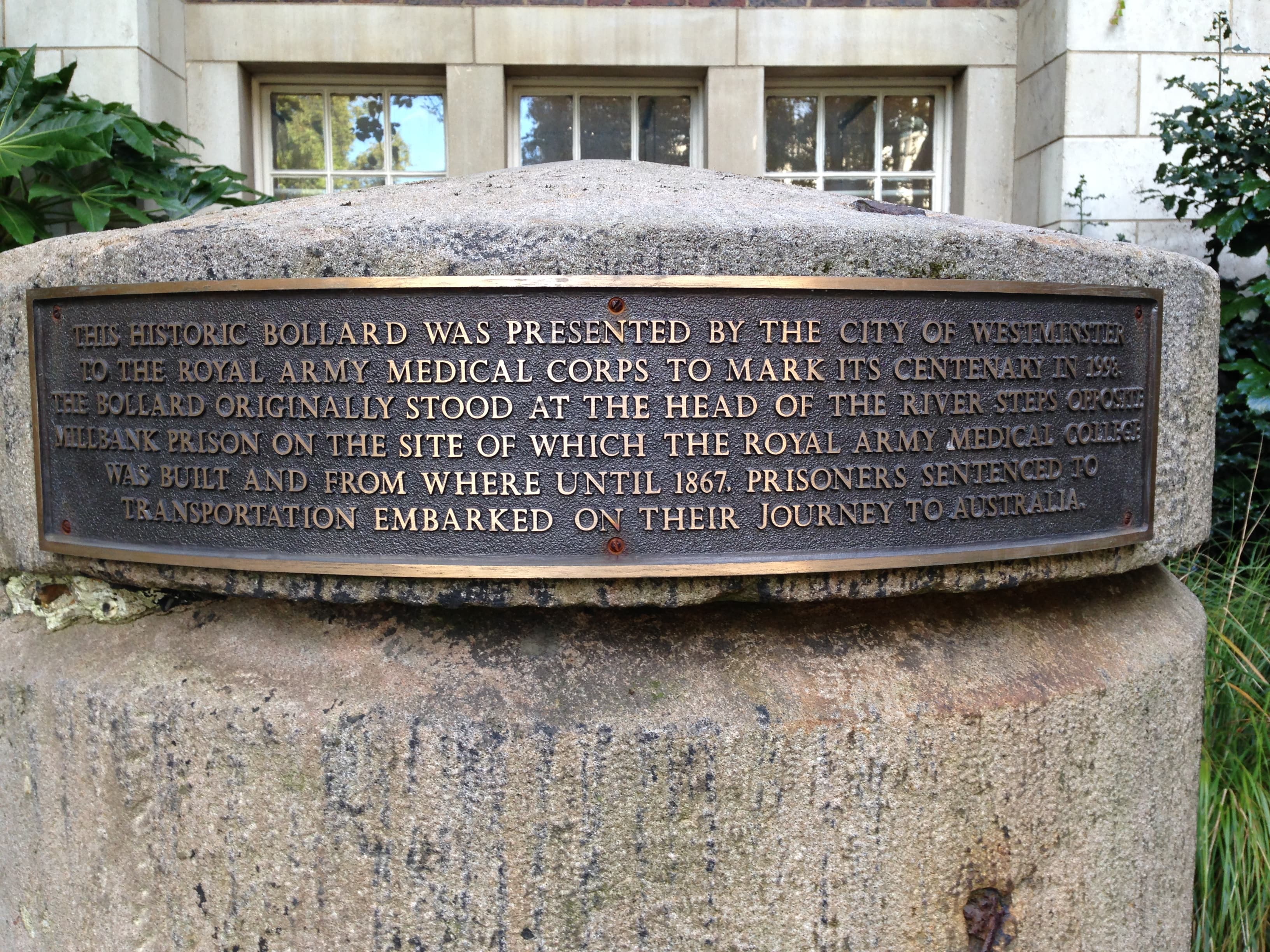 millbank_bollard_2